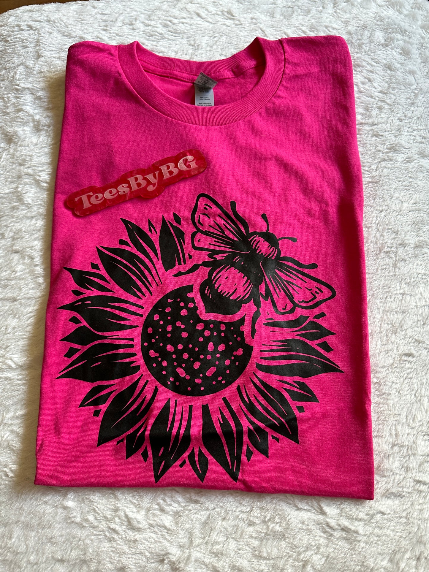 Sunflower with bee -  Short Sleeve