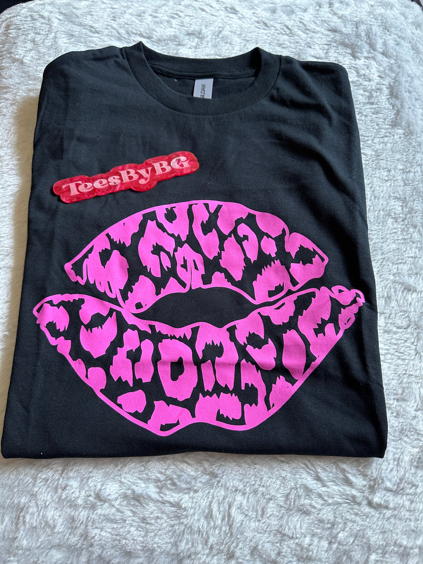 Leopard Lips -  Short Sleeve